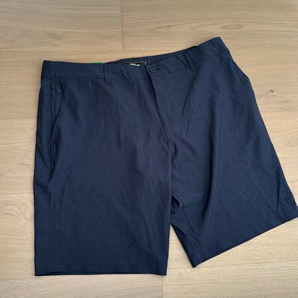 NWT Hang Ten Men’s Hybrid Shorts